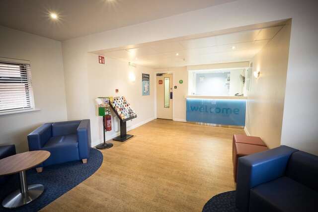 Отель Travelodge Waterford Уотерфорд-7